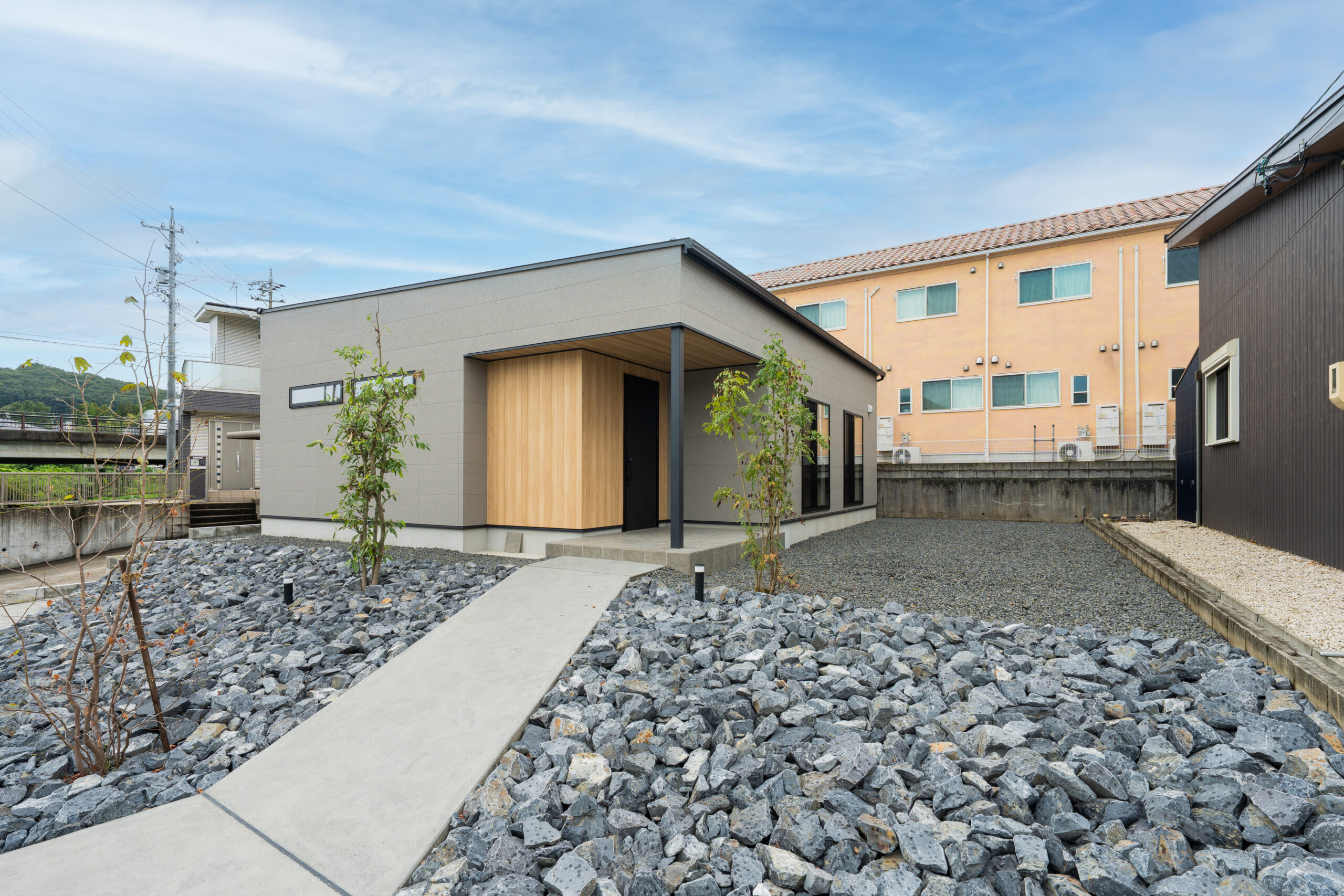 土岐市泉町定林寺で販売中の平屋住宅の外観。